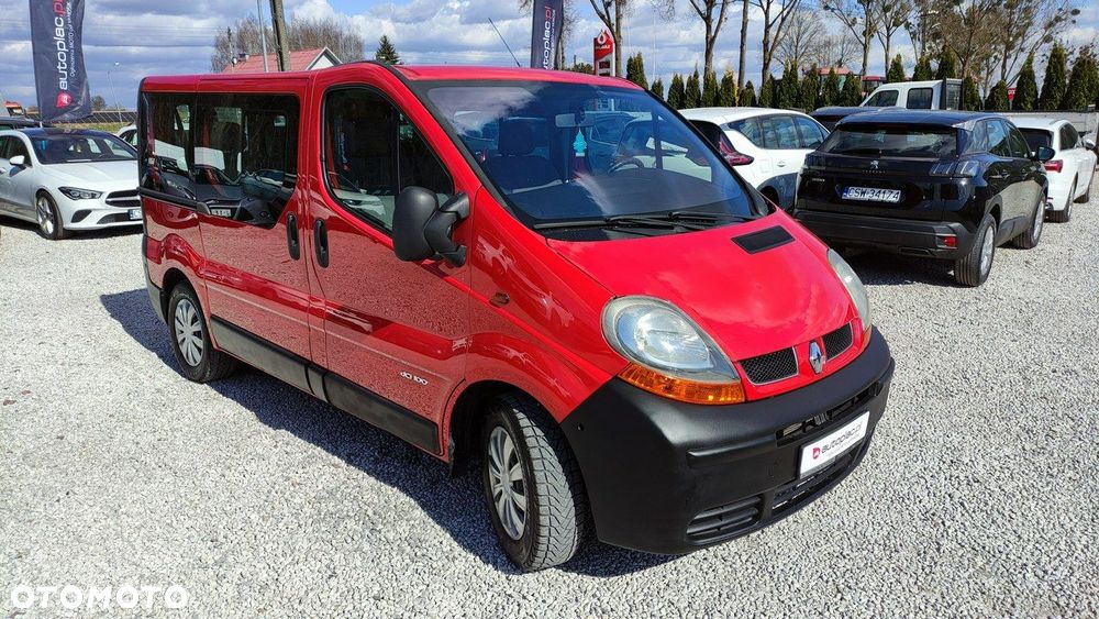 Renault Trafic - 16