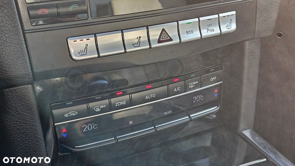 Mercedes-Benz Klasa E 220 CDI 7G-TRONIC Avantgarde - 27