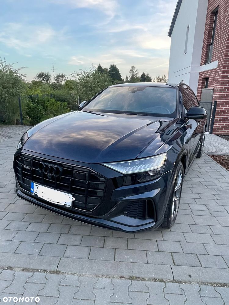 Audi Q8 - 1