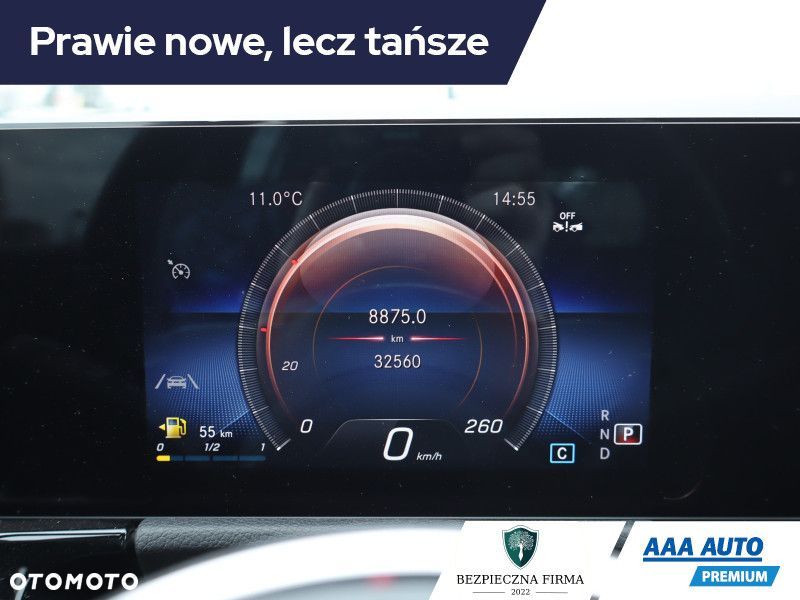 Mercedes-Benz GLA - 13