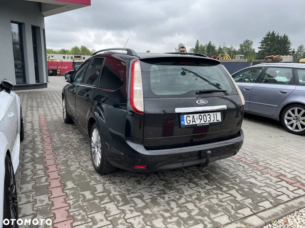 Ford Focus 1.8 Titanium - 1