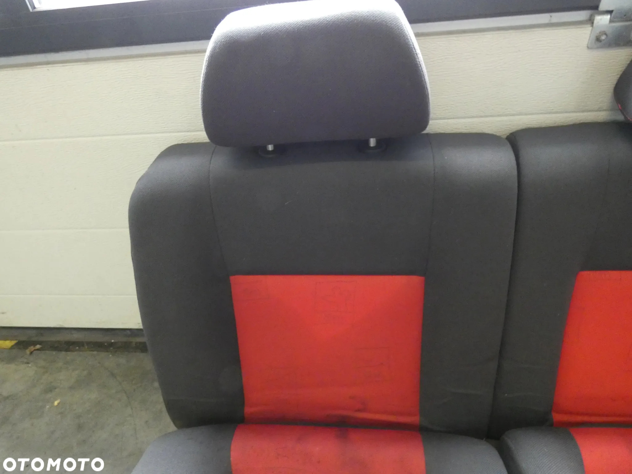 VW LUPO FOTELE PRZÓD KANAPA TYŁ KOMPLET MATERIAŁOWE CZERWONE TOM GORLICE - 14