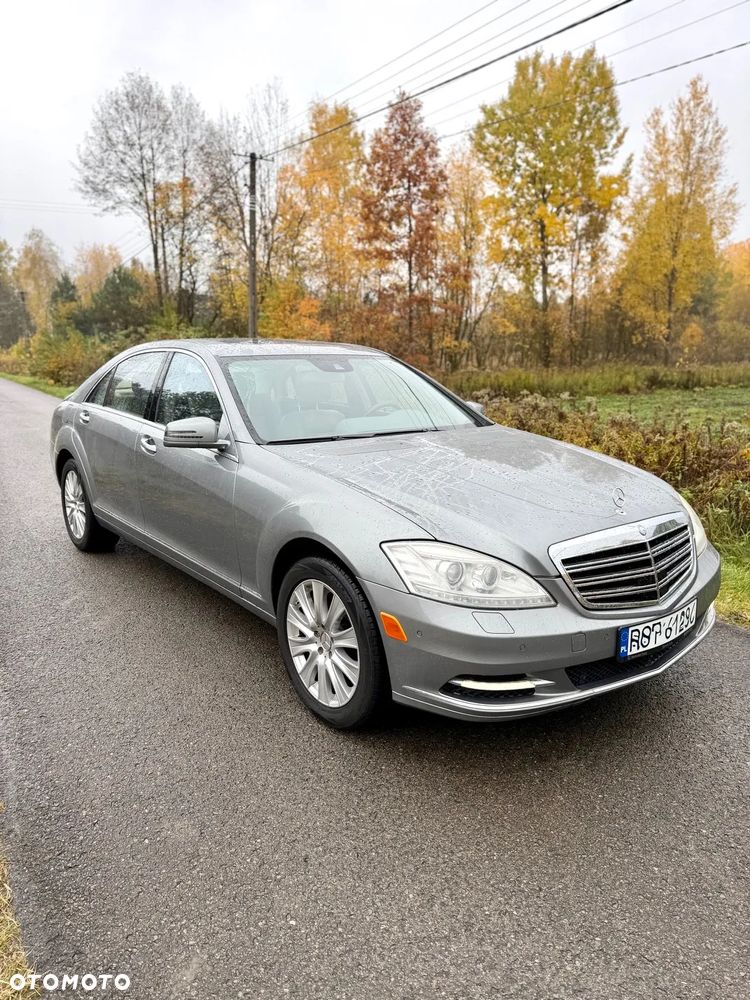 Mercedes-Benz S-Class 2010 photo 2