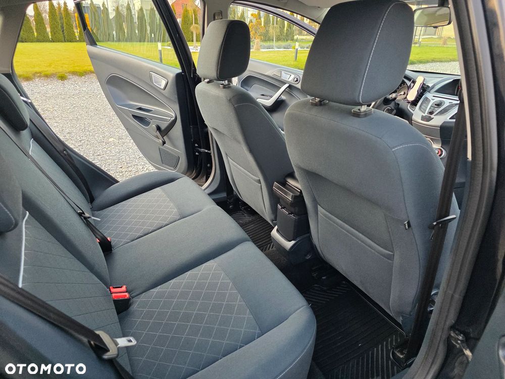 Ford Fiesta 1.25 Ghia EU5 - 13