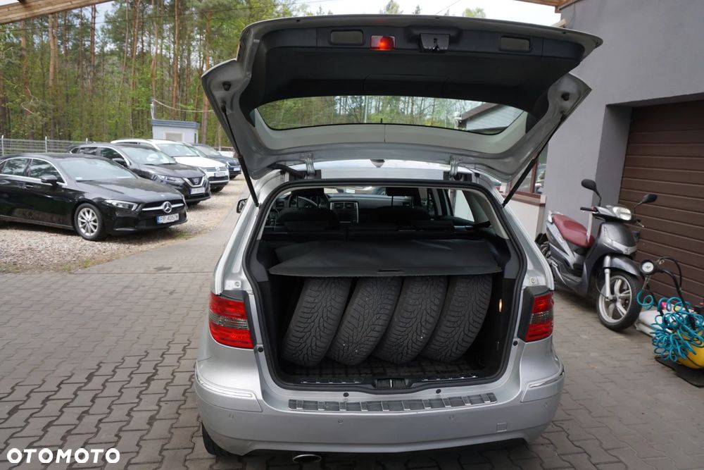 Mercedes-Benz Klasa B 180 CDI EU5 - 4
