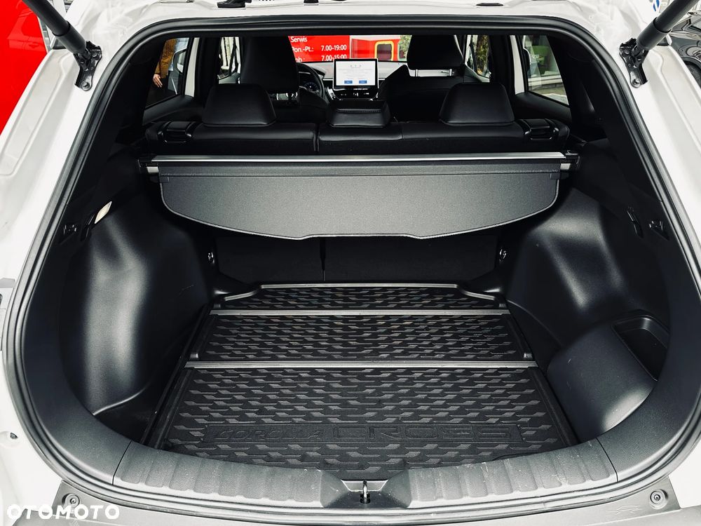 Toyota Corolla Cross 2.0 Hybrid Executive - 9