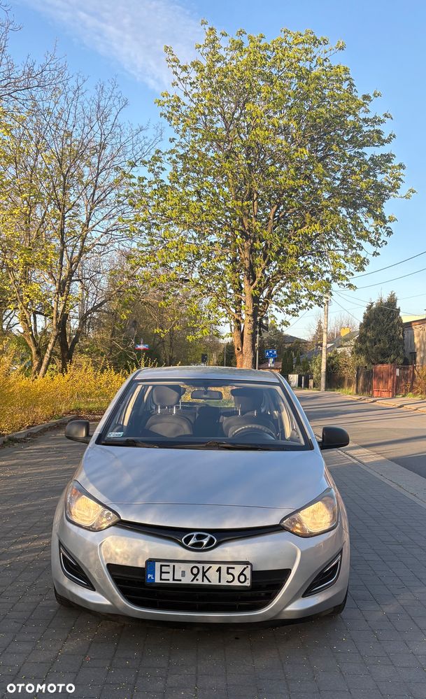 Hyundai i20 1.25 Classic + - 14