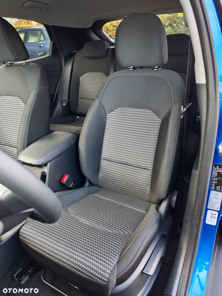 Kia XCeed 1.5 T-GDI M - 13