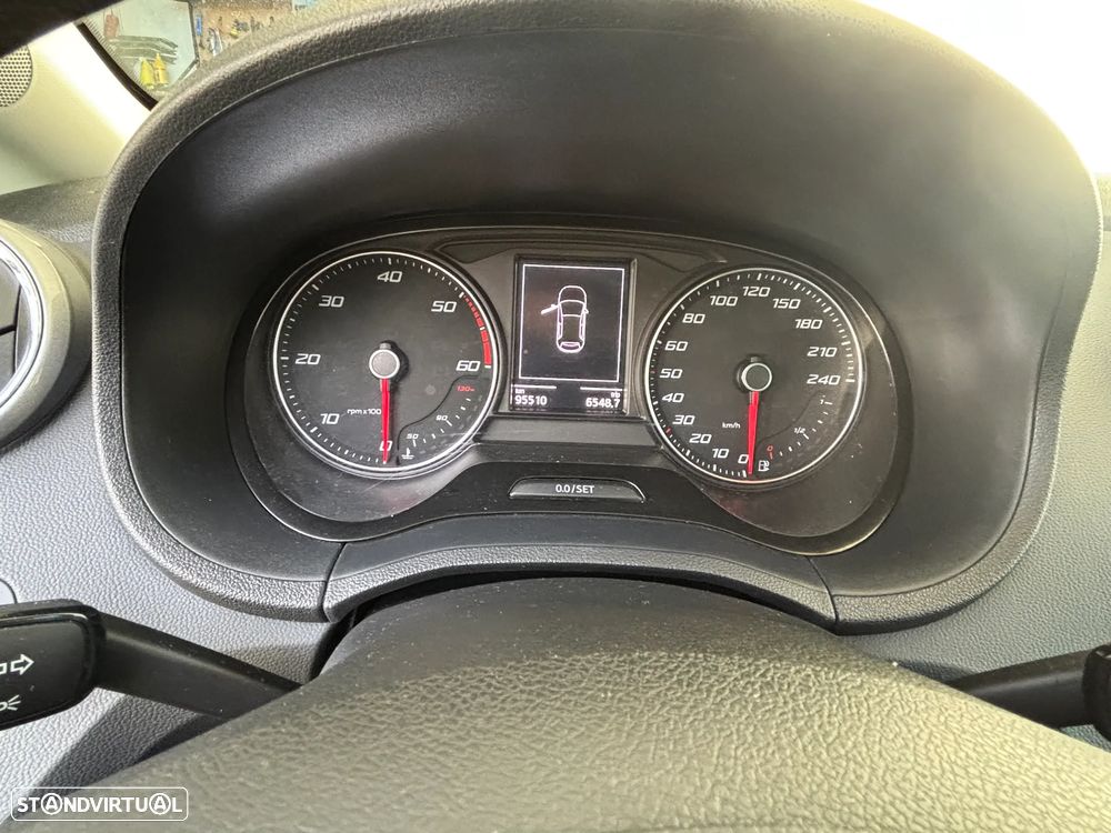 SEAT Ibiza 1.4 TDI FR - 23