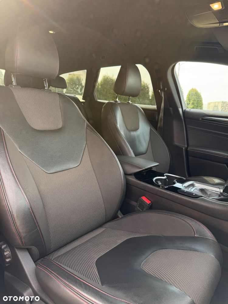 Ford Mondeo - 10