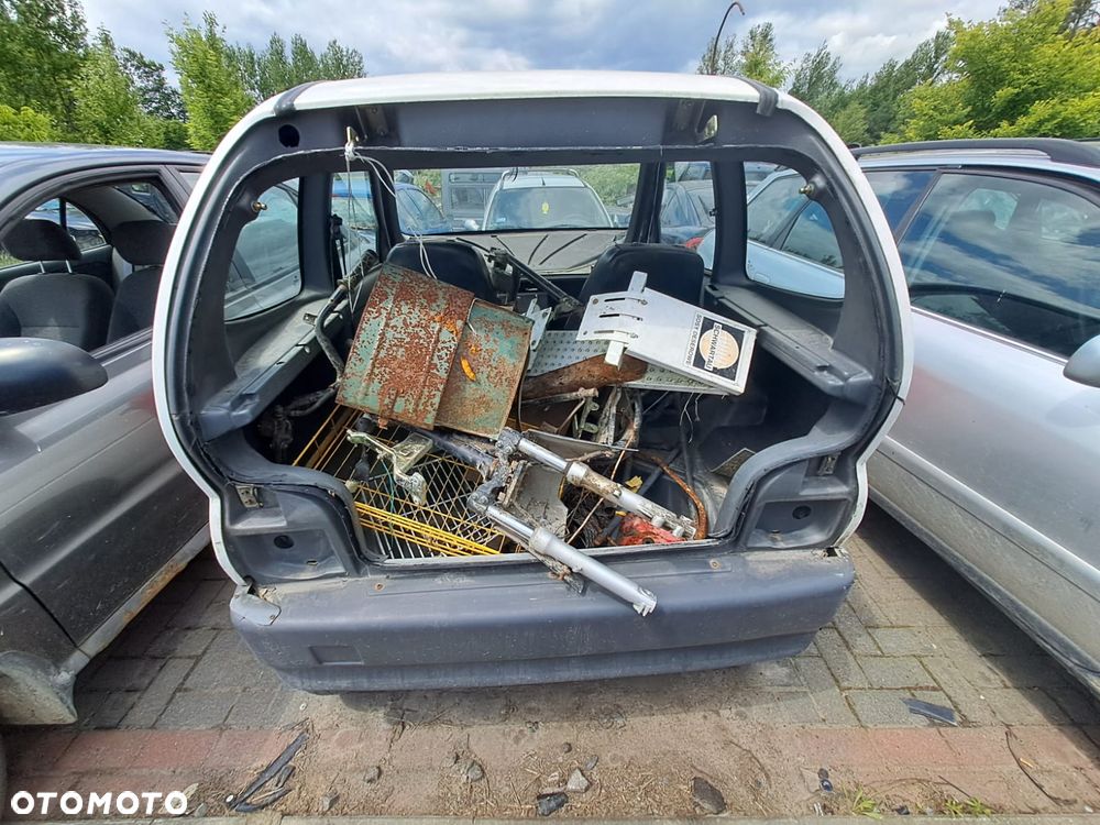 Microcar Micro Car Mikrocar Ligier Ambra JS (01-11r.) 0.5D 5KM. Silnik Skrzynia.Cały na części.GWARANCJA !!! Przód Tył Zestaw Komplet Drzwi Klapa Zderzak Błotnik Maska Grill Atrapa Szyba Pas Lampa Lusterko Boczki Fotel Kanapa Kokpit Deska Rozdzielcza Przełącznik Włącznik Sterownik Przewody Wiązka Instalacja Moduł Komputer Czujnik Listwa Pompa Alternator Wtryski Głowica Rozrusznik Kompresor Sprzęgło Dwumas Silnik Skrzynia ABS Klimatyzacji Paliwa Wspomagania Kolektor Turbina Przepustnica Zawór Chłodnica Koło Hak Belka Sanki Zawieszenie Mcpherson Półoś Amortyzator Wydech Tłumik Zacisk Most - 4
