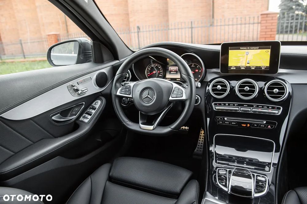 Mercedes-Benz Klasa C 250 (BlueTEC) d 7G-TRONIC AMG Line - 18