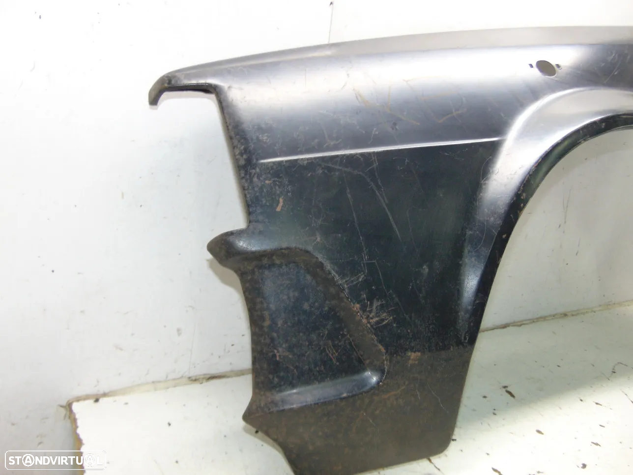 Toyota KE70 guarda lamas - 2