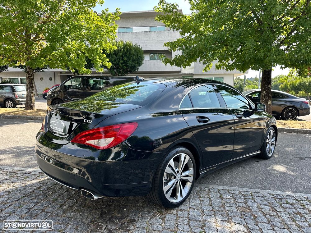 Mercedes-Benz CLA 220 CDI Urban Aut. - 11