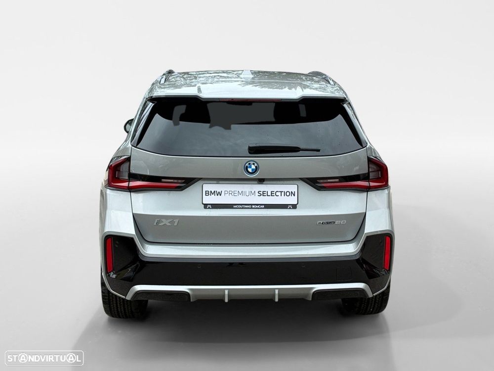 BMW iX1 eDrive20 - 4