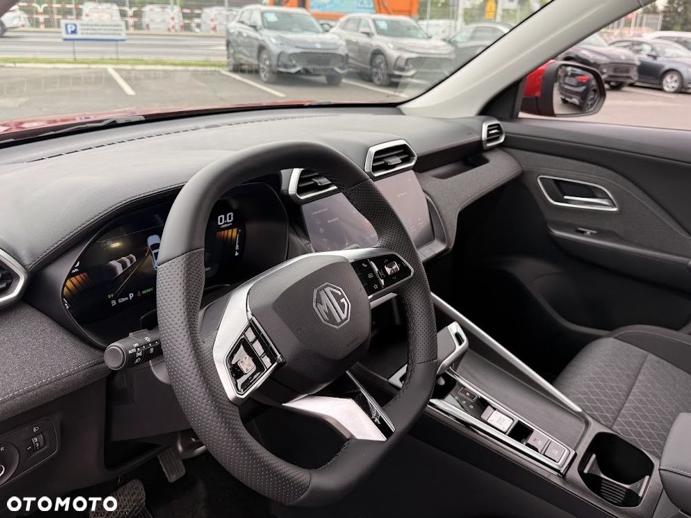 MG ZS 1.5 HEV+ Excite - 12