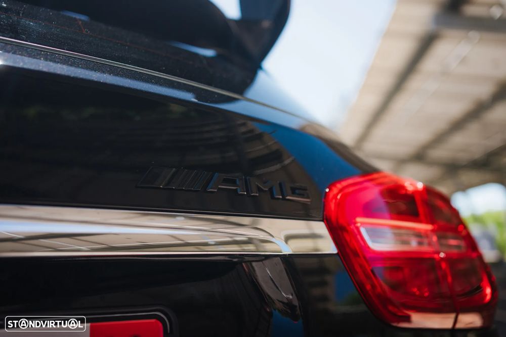 Mercedes-Benz GLA 45 AMG 4Matic 7G-DCT Edition 1 - 16