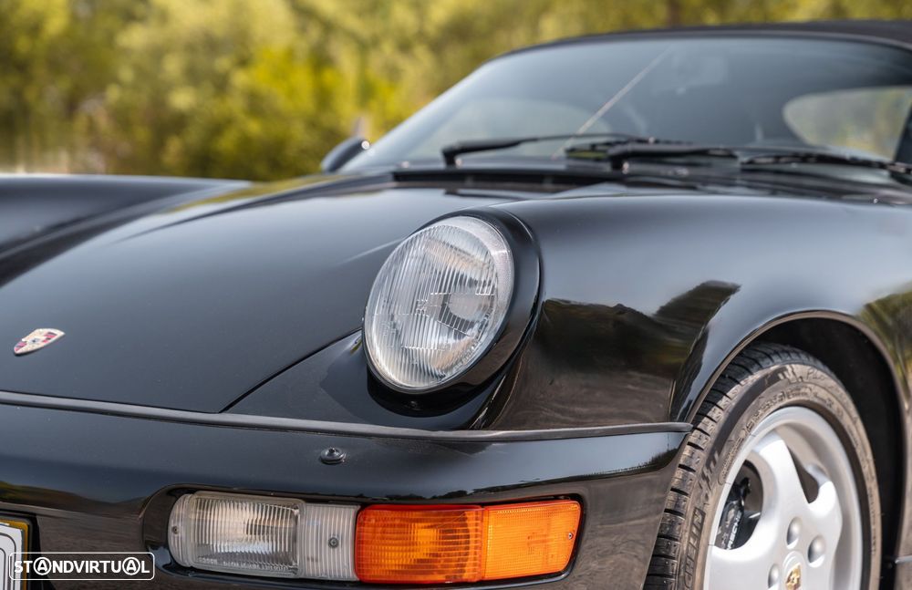 Porsche 911 Série F - 20
