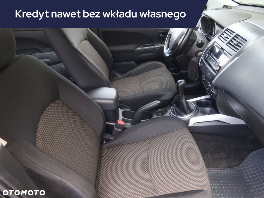 Mitsubishi ASX - 11