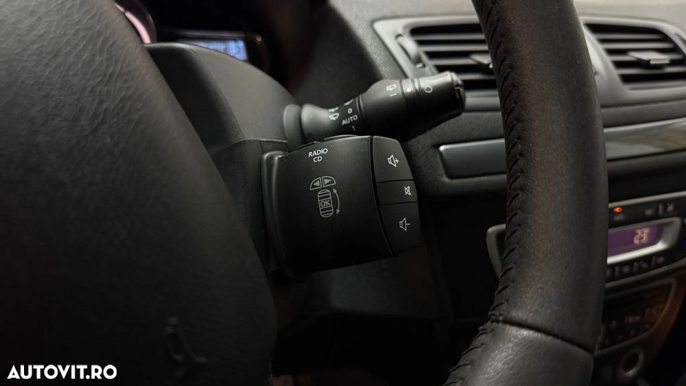 Renault Megane ENERGY dCi 110 EDC GT LINE - 26