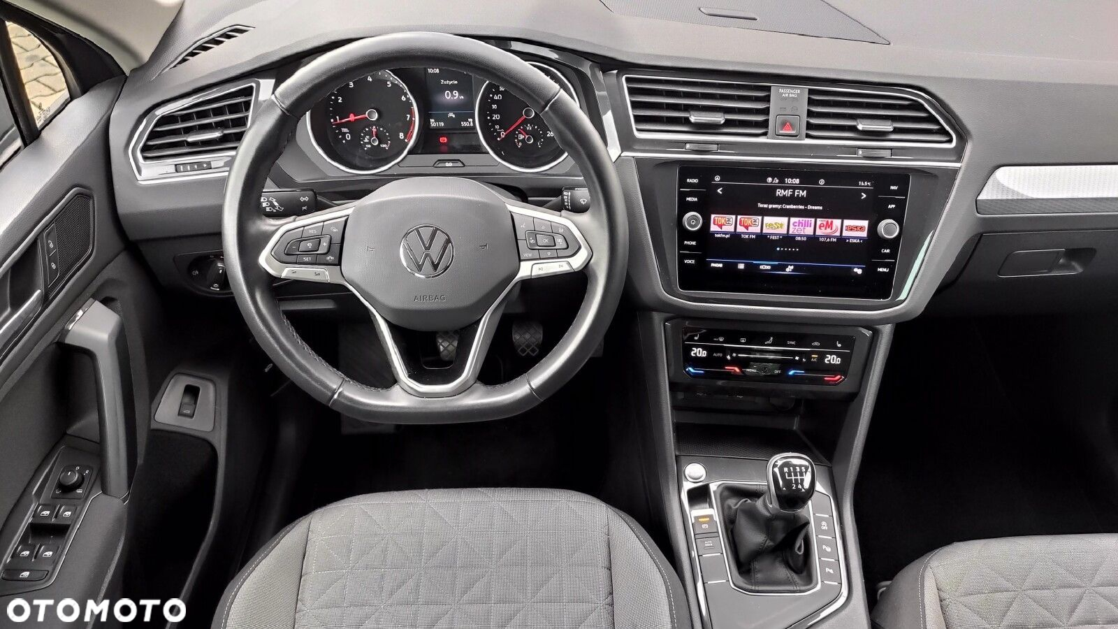 Volkswagen Tiguan - 37