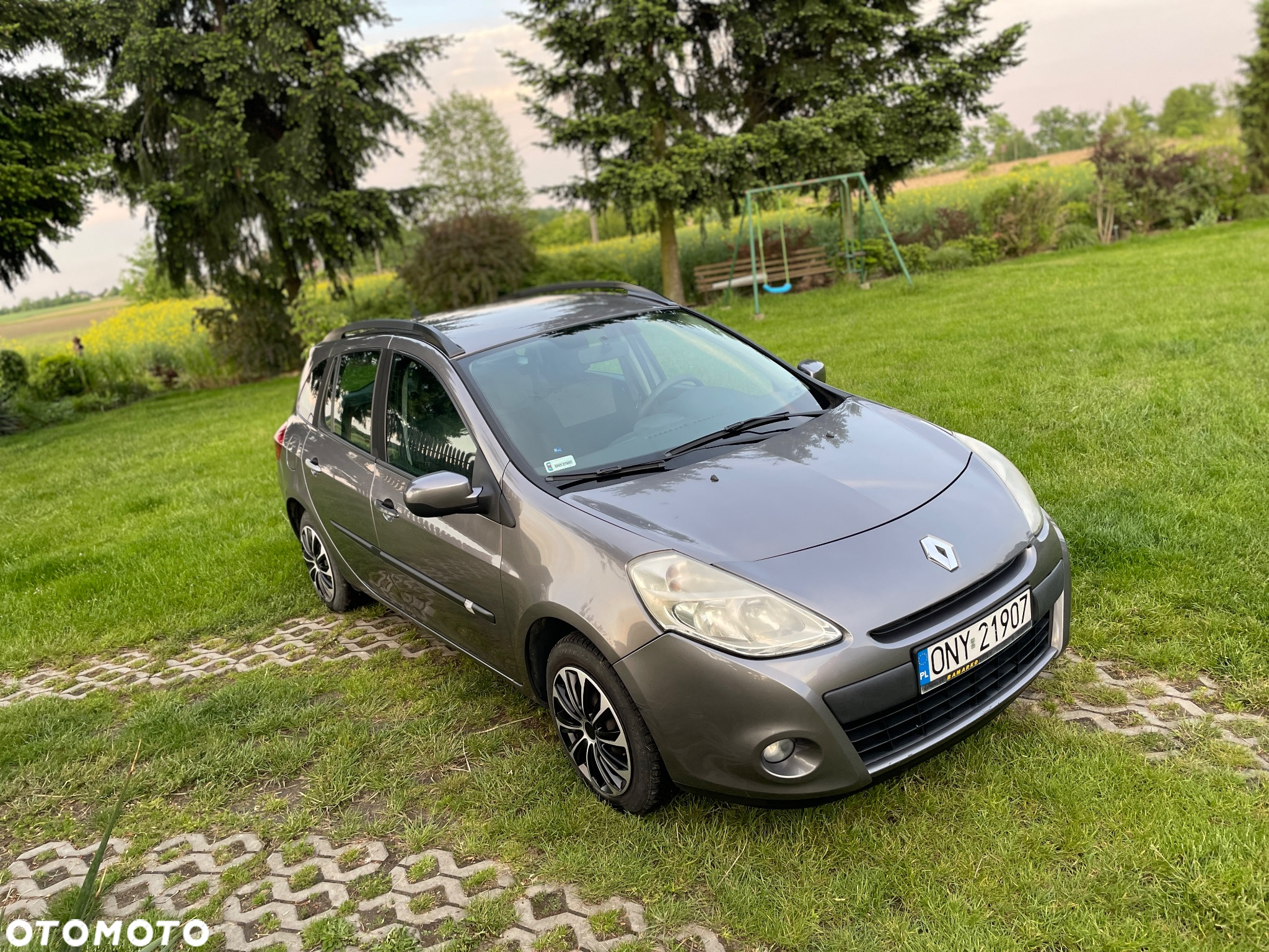 Renault Clio - 16