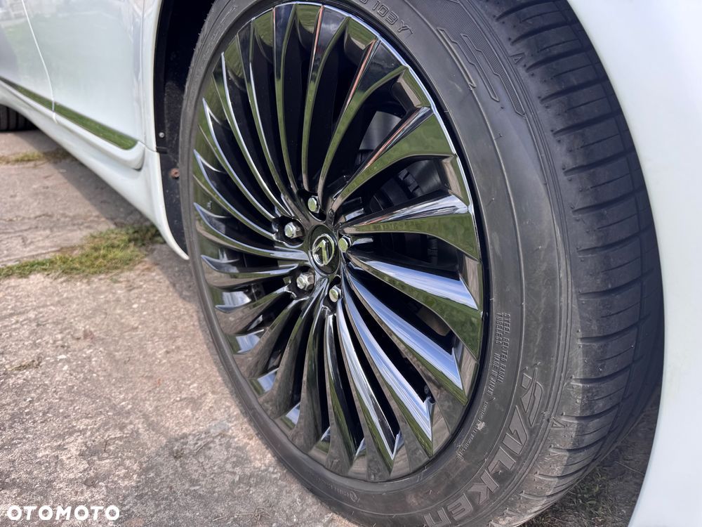 Lexus LS 460 Elite - 10