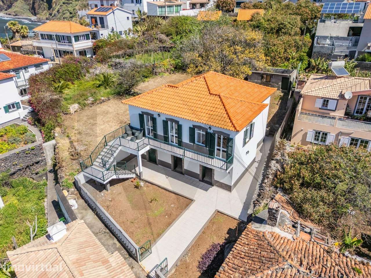 Moradia de Charme, ano 1937 com Vista Mar, 871m2 de terreno, Jardim do - Grande imagem: 2/34