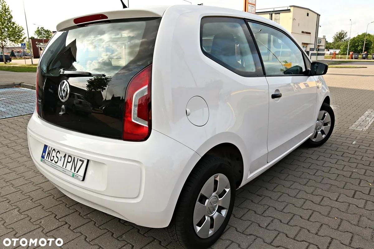 Volkswagen up! white - 21