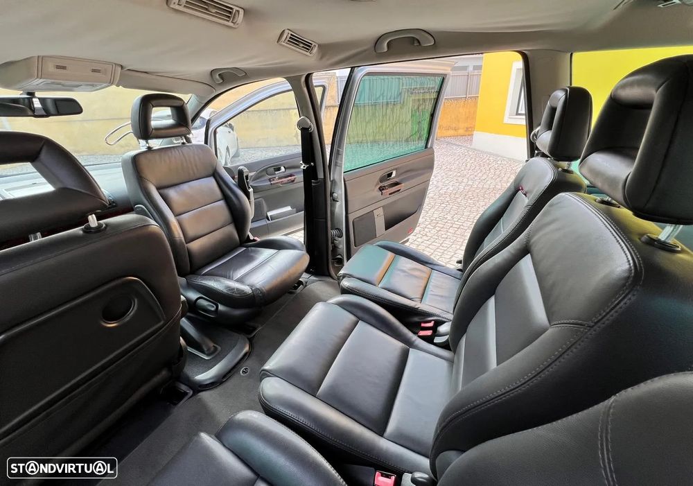 VW Sharan 2.0 TDi Highline - 20