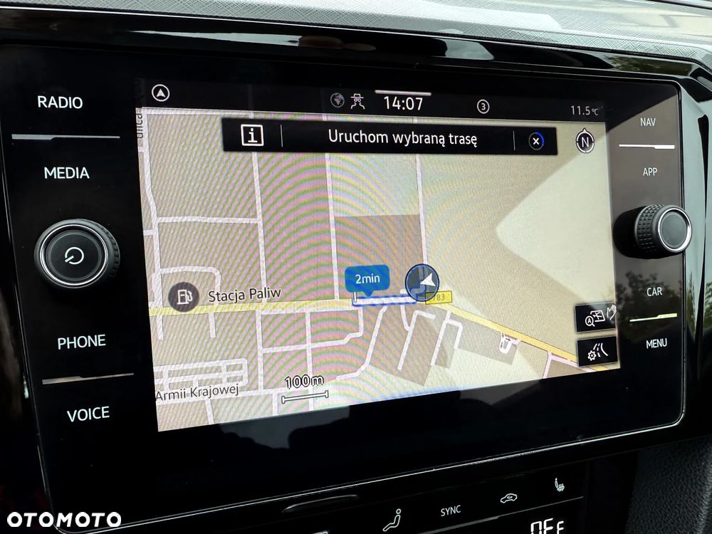 Volkswagen Passat 1.5 TSI EVO Elegance - 16