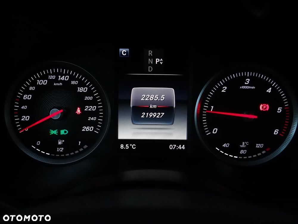 Mercedes-Benz Klasa C 200 (BlueTEC) d T 7G-TRONIC Exclusive - 27