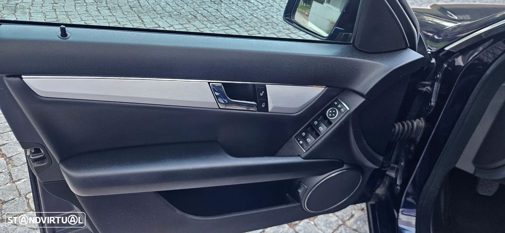 Mercedes-Benz C 220 CDi Avantgarde BE - 13