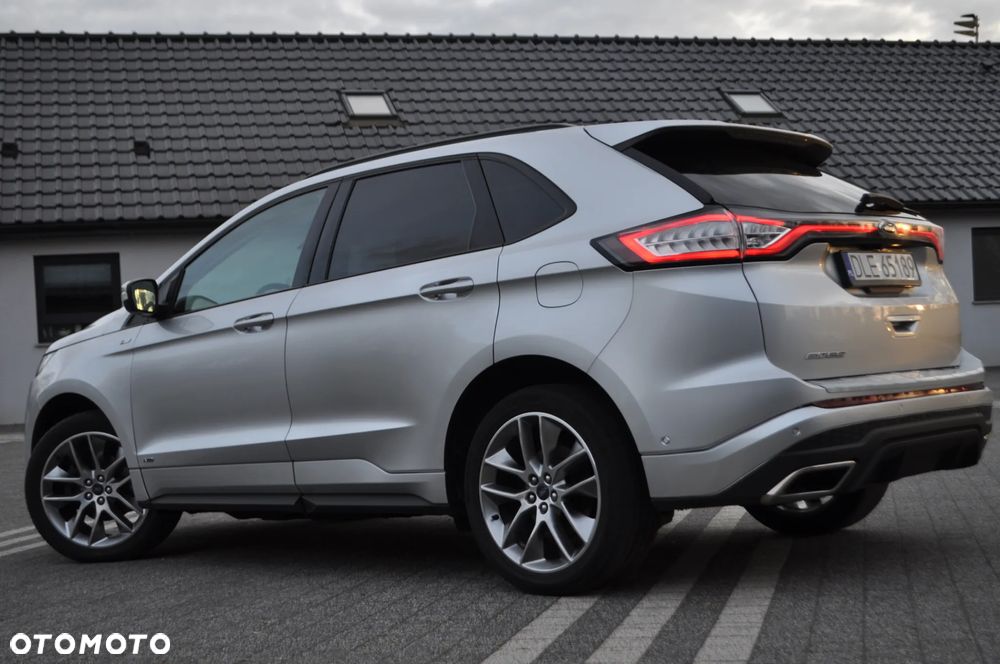 Ford Edge 2.0 TDCi 4x4 ST-LINE - 19