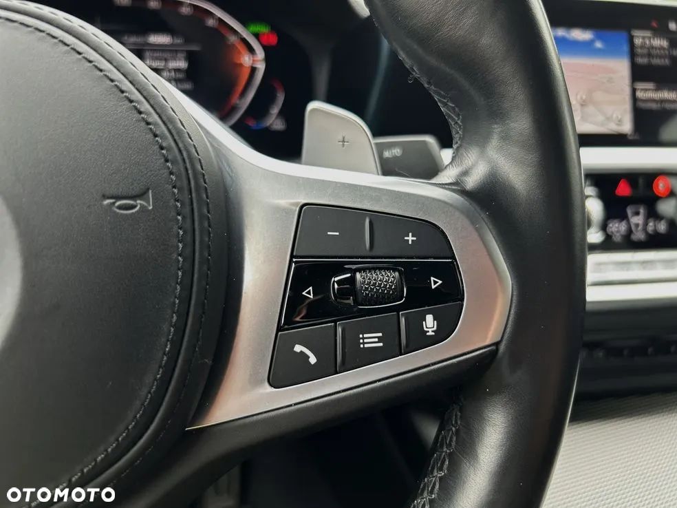 BMW Seria 3 330d MHEV M Sport sport - 25