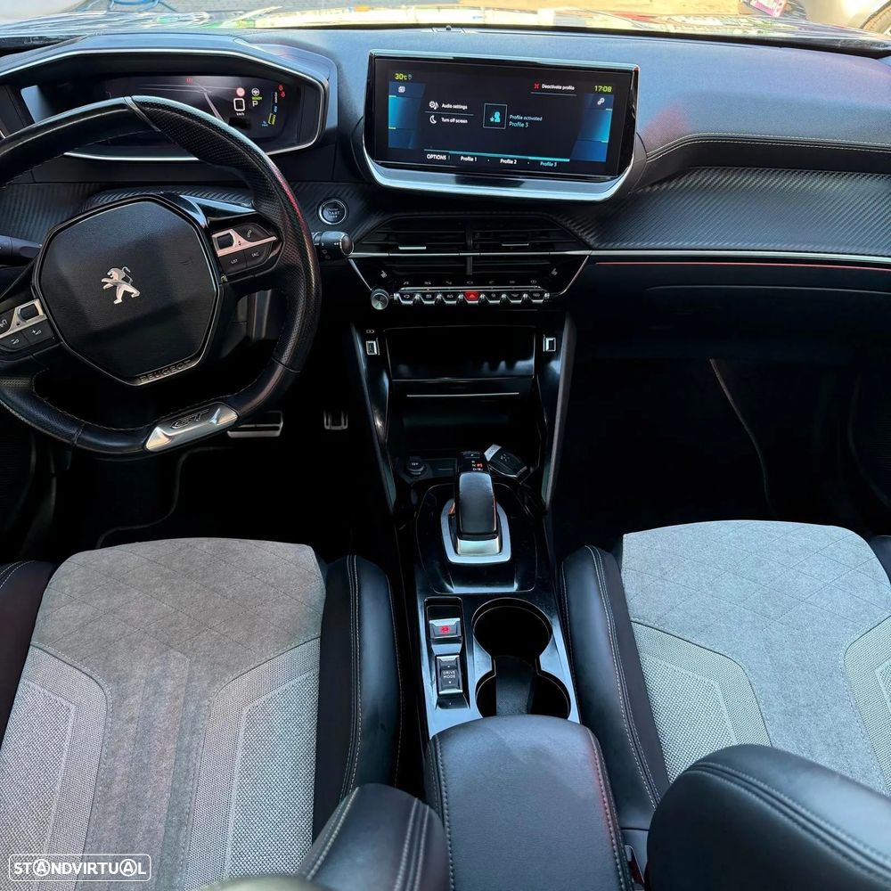 Peugeot e-2008 50 kWh GT Line - 7