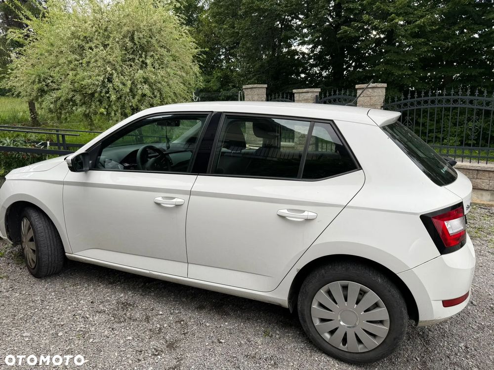 Skoda Fabia 1.0 Ambition - 2