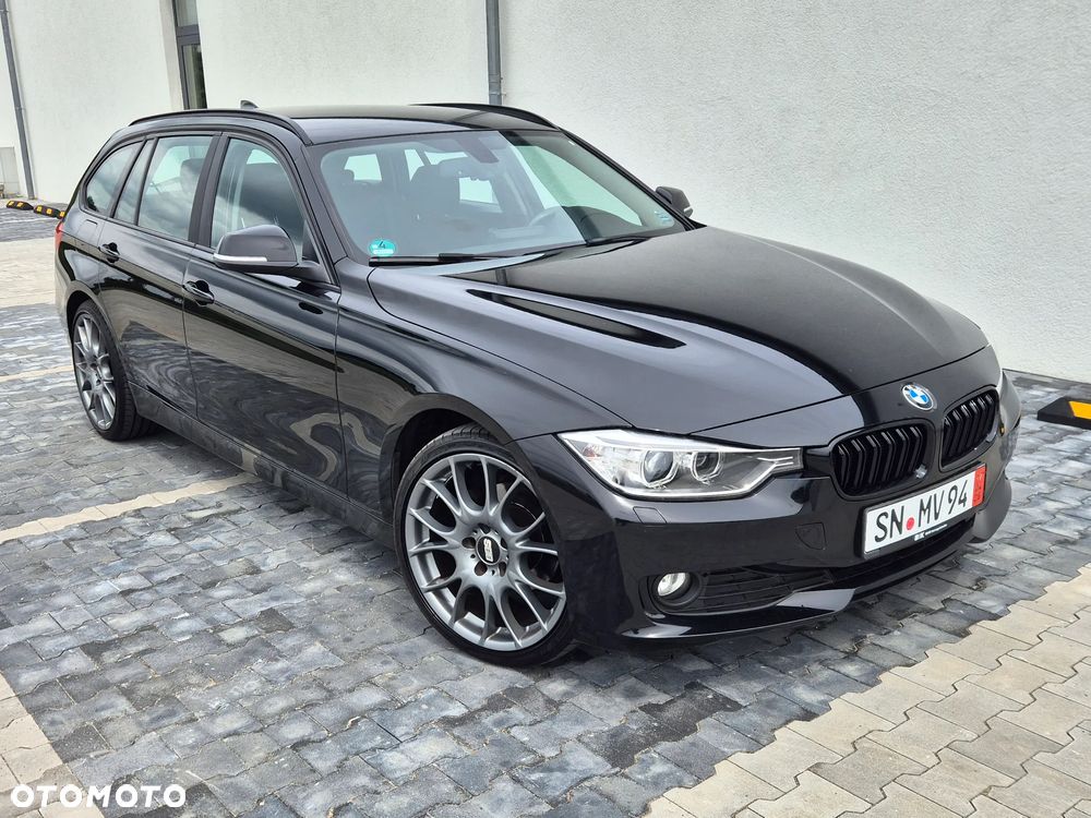 BMW Seria 3 318d DPF Edition Sport - 14