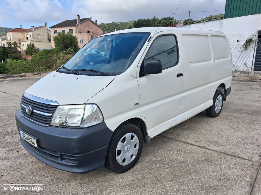 Toyota Hiace D-4D - 2