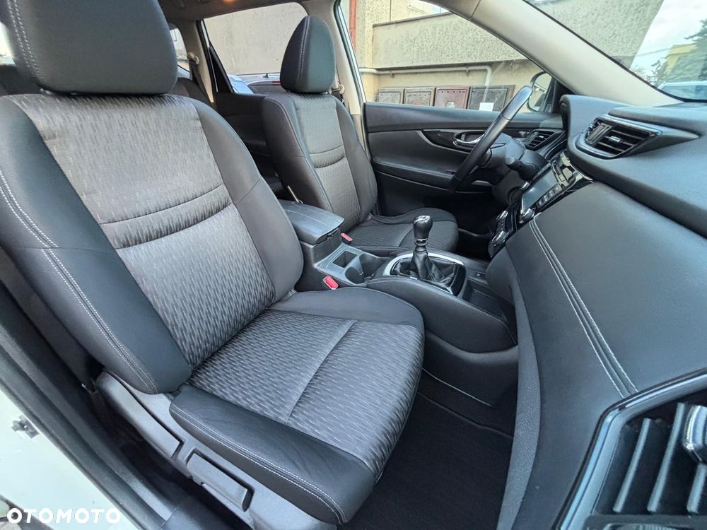 Nissan X-Trail 1.6 DCi Tekna 2WD 7os - 33