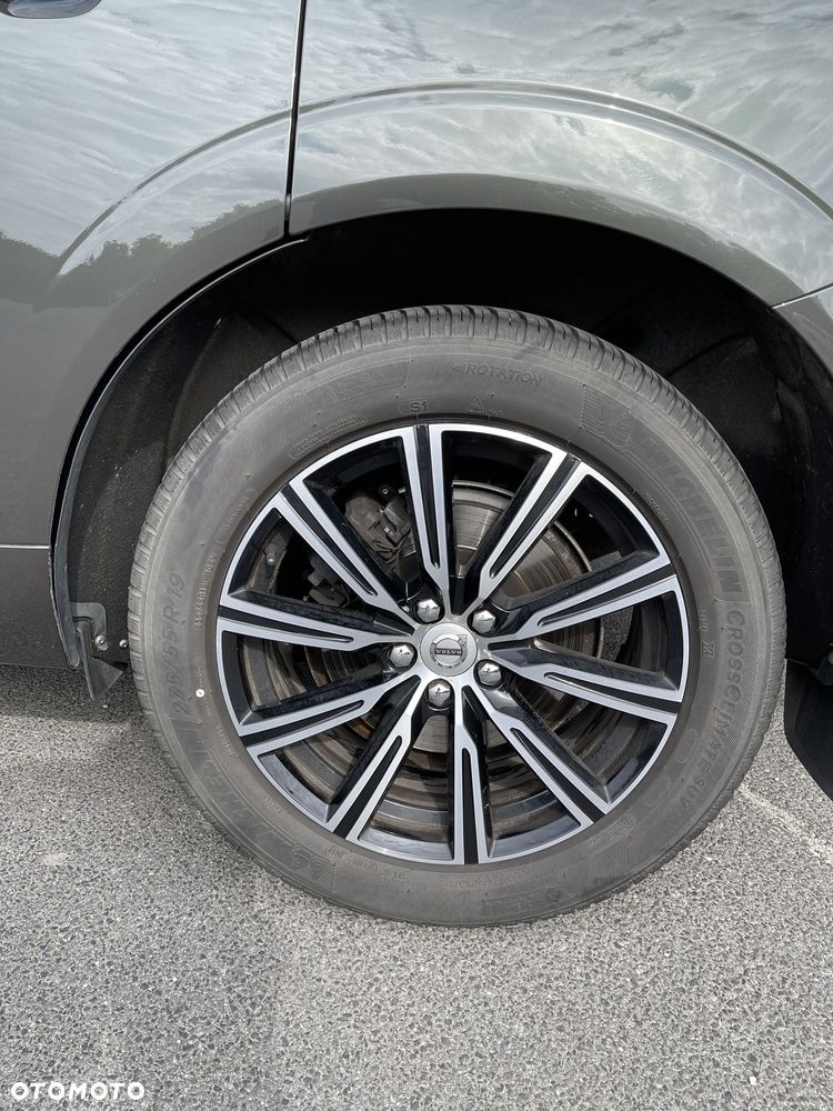 Volvo XC 60 D5 SCR AWD Inscription - 19