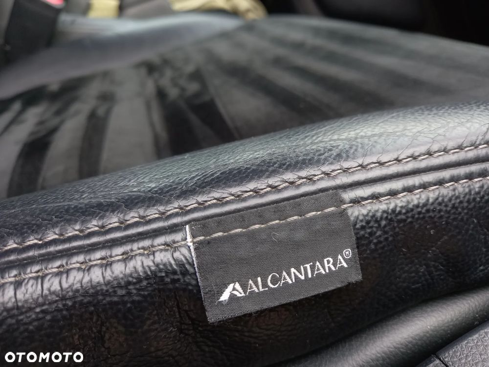 Honda CR-V 2.0i-VTEC 4WD Lifestyle Plus - 28