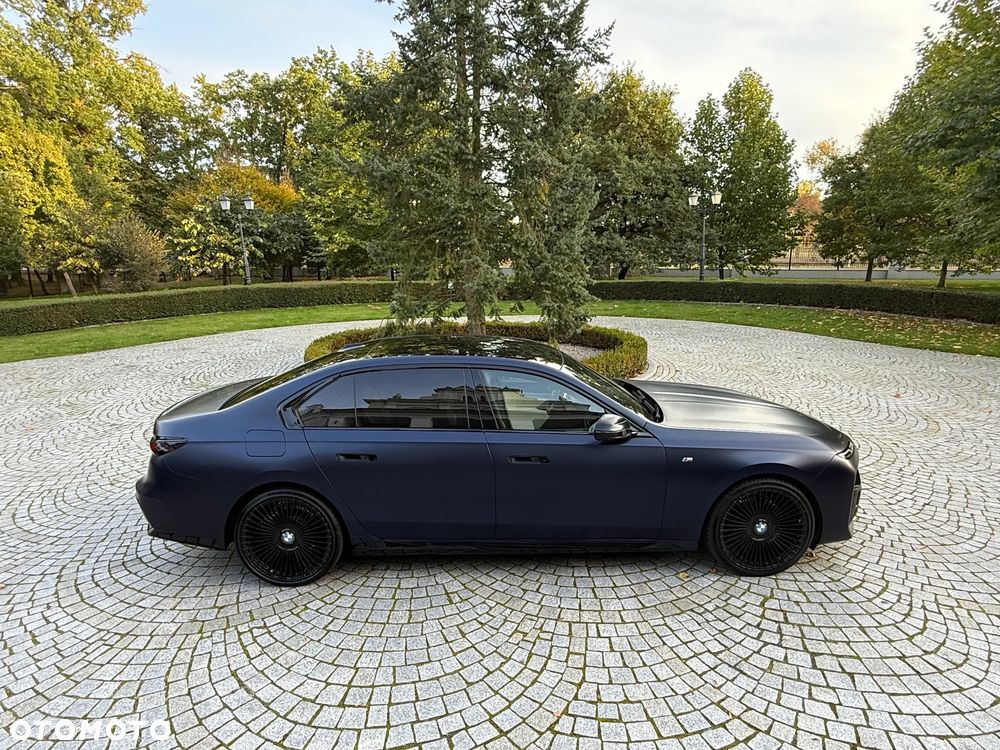 BMW Seria 7 - 15