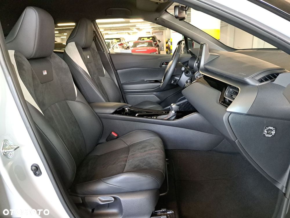 Toyota C-HR 2.0 Hybrid GR Sport - 16