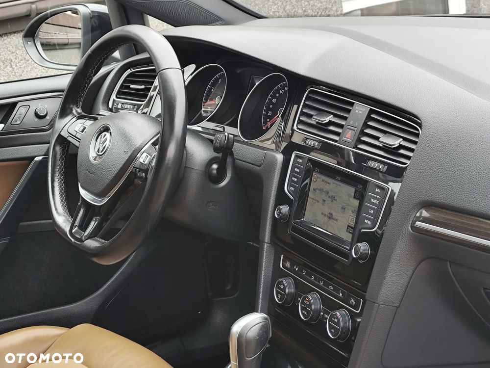 Volkswagen Golf 1.4 TSI (BlueMotion Technology) DSG Highline - 17