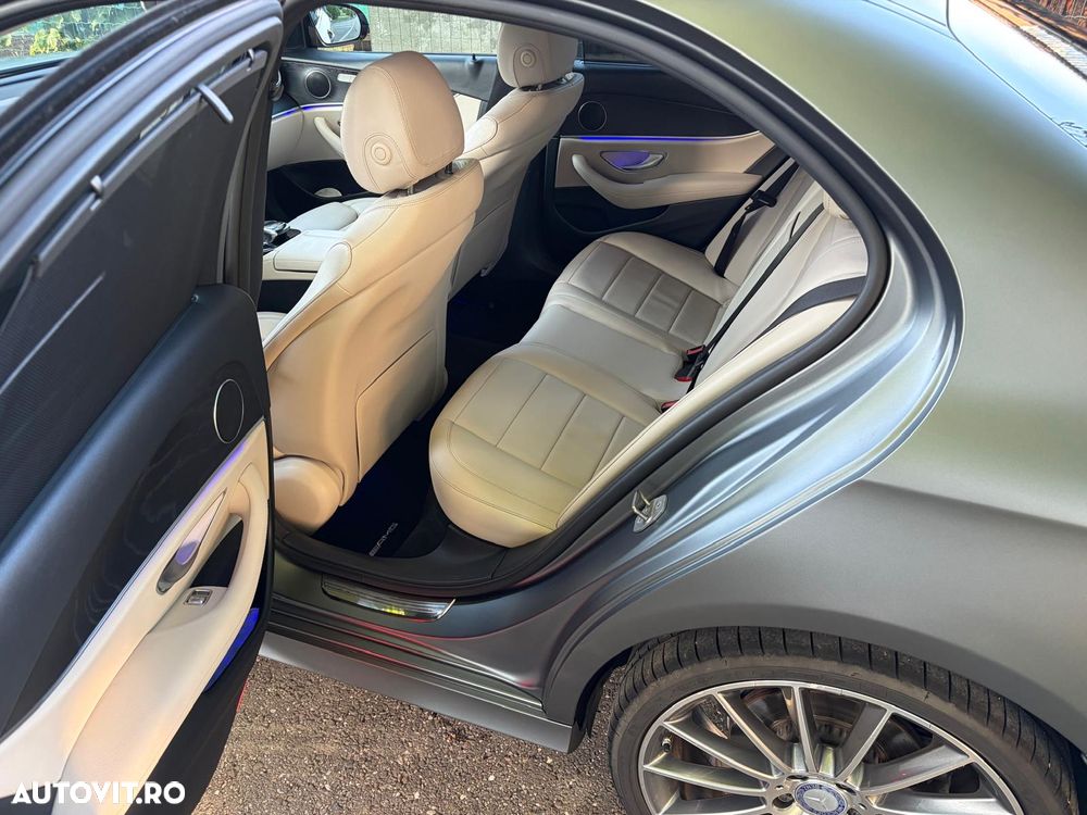 Mercedes-Benz E 220 d 4MATIC Aut. - 10