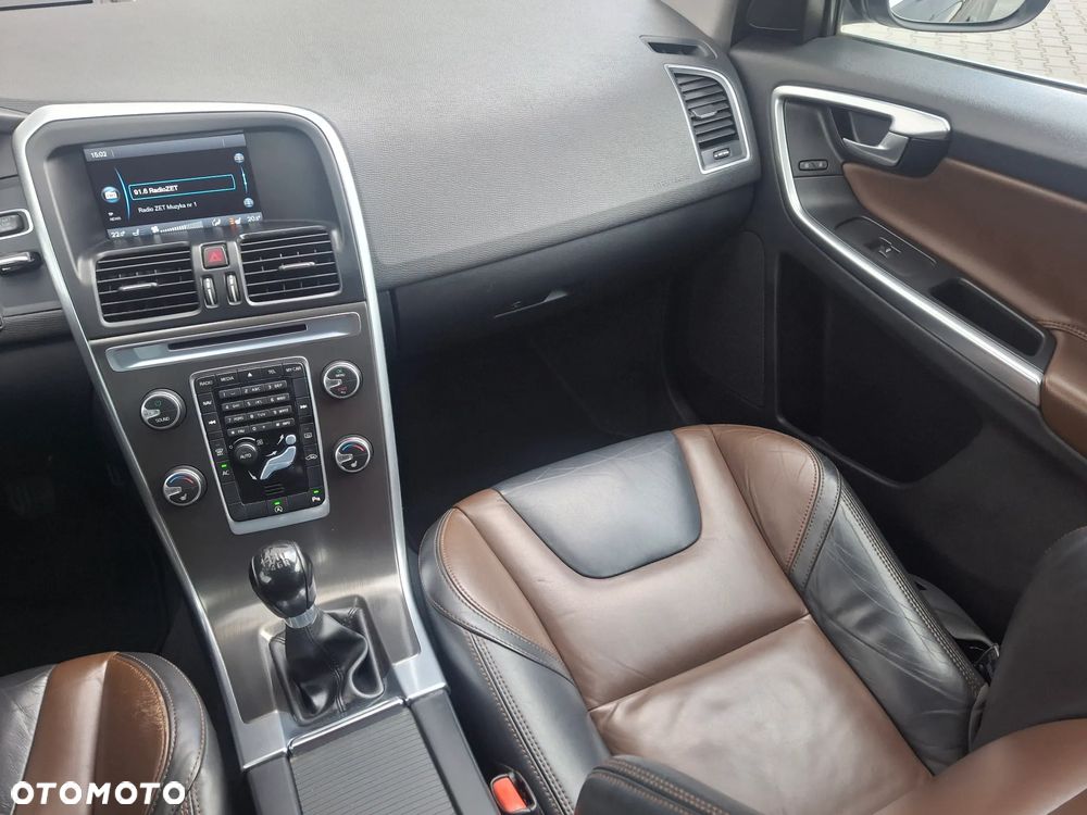 Volvo XC 60 D3 Edition Pro - 28