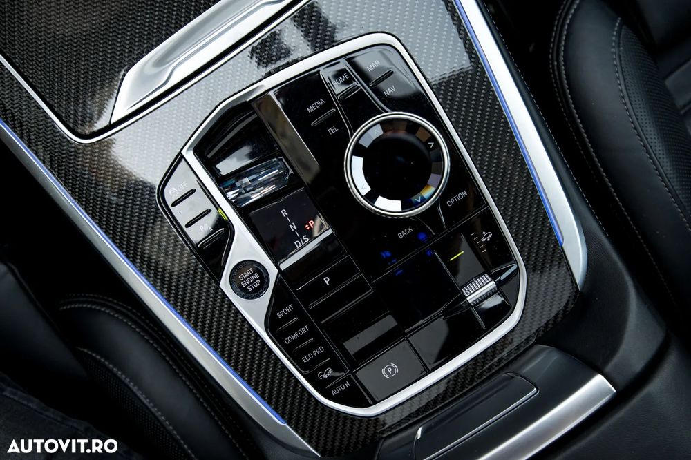 BMW X7 M60i xDrive - 35