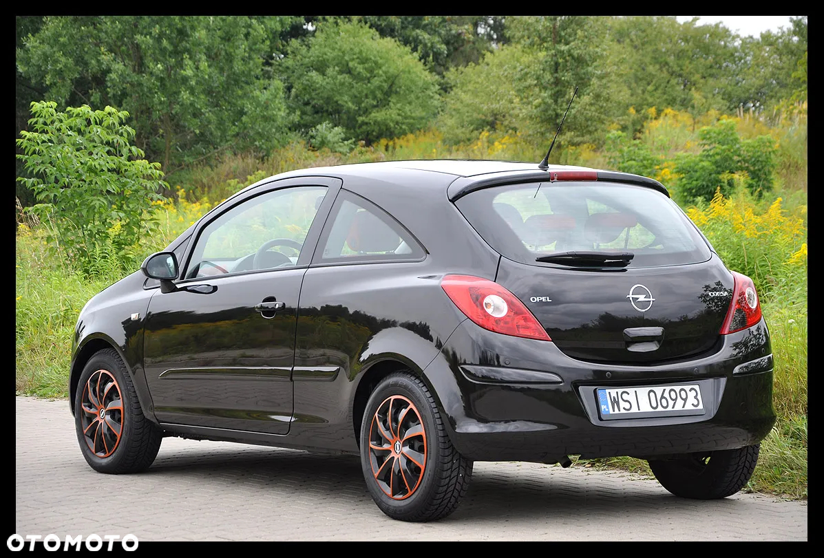 Opel Corsa 1.2 16V 111 - 16
