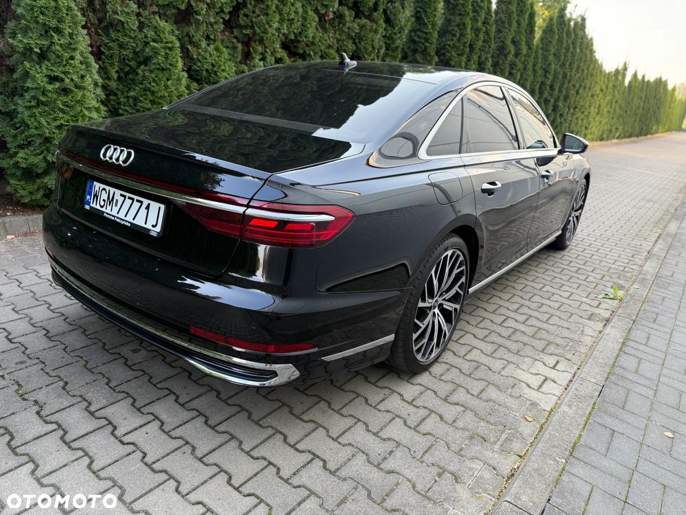 Audi A8 - 9